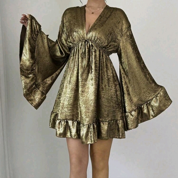 Dresses & Skirts - Women Elegant Textured Flare Sleeve Dress, Autumn